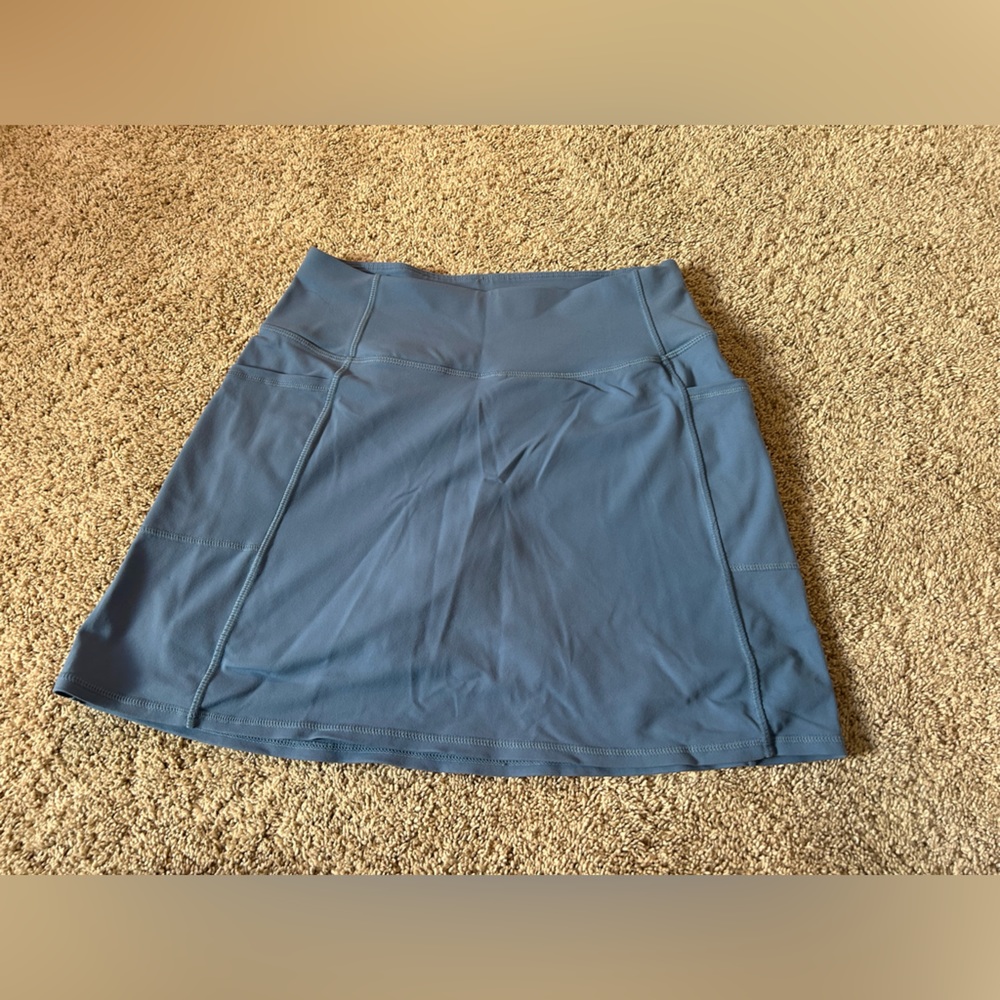 Sketchers athletic skirt